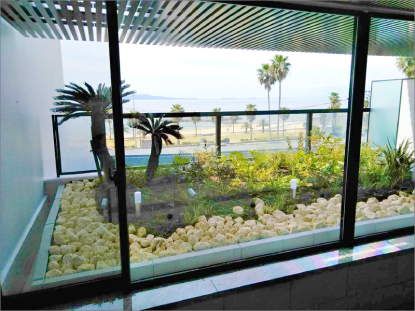 海辺のリゾート感溢れる保養施設植栽環境整備工事