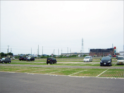 大型工場の既存駐車場を緑化ブロックへ