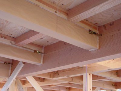 3-7梁接合部の金属補強