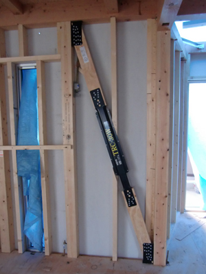 4-2地震時の建物の揺れを制御