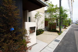 邸宅分譲 茜部菱野