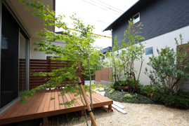 邸宅分譲 茜部菱野