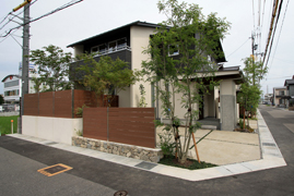 邸宅分譲 茜部菱野