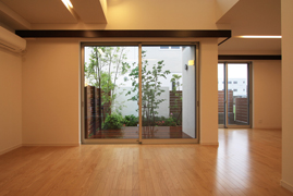 邸宅分譲 茜部菱野