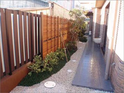 フランク・ロイド・ライト風建築