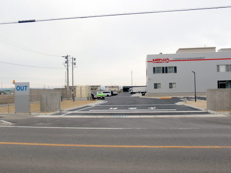 運輸会社様の交通安全祈願の御社と庭園工事