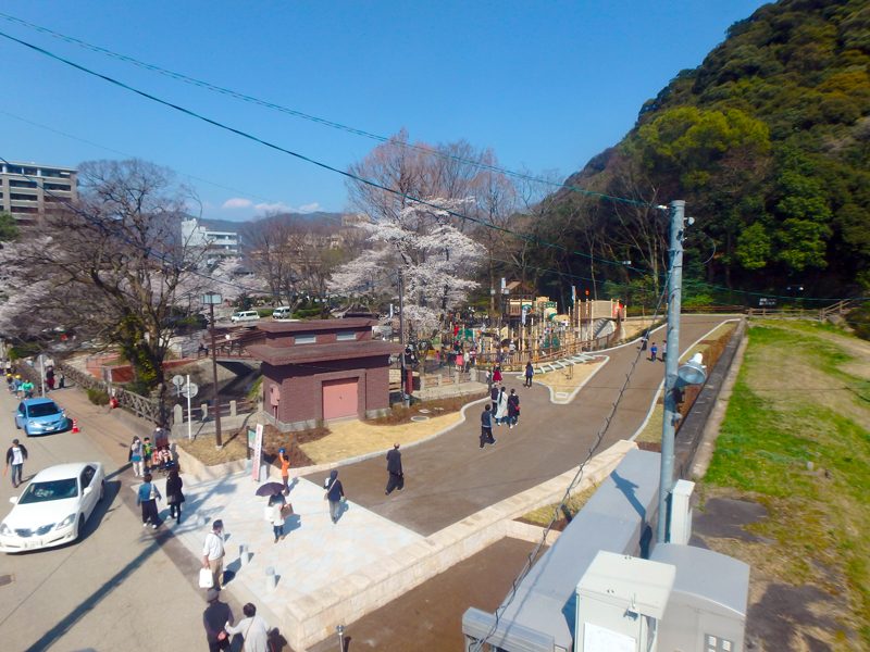 岐阜公園に楽しい遊具広場が完成しました