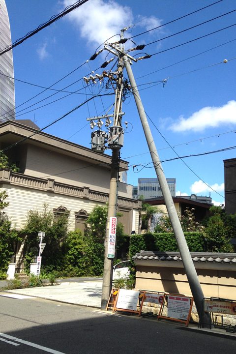 クルヴェット名古屋 駐車場植栽工事