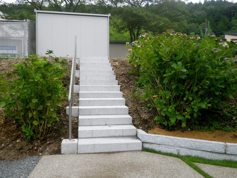 聖マリア女学院 散策路植栽工事
