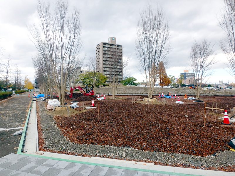 岐阜県庁前に「ぎふ結のもり」公園が完成