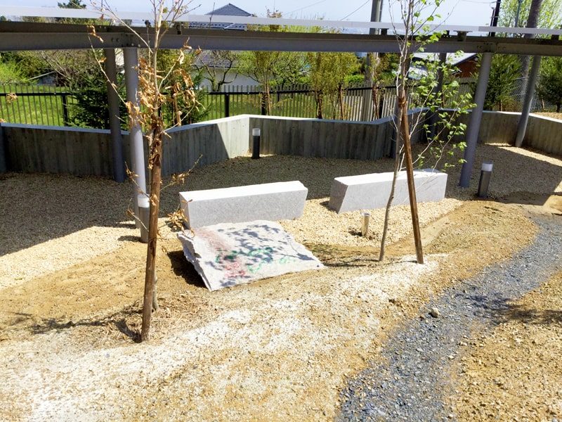 養老の大自然と調和する研究施設