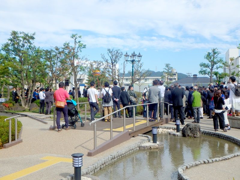 清流デッキ開通式 29年度庭園等植栽工事