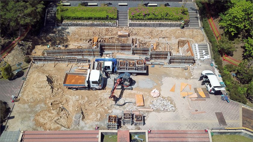 県営各務原公園水あそび広場 親水広場の植栽工事